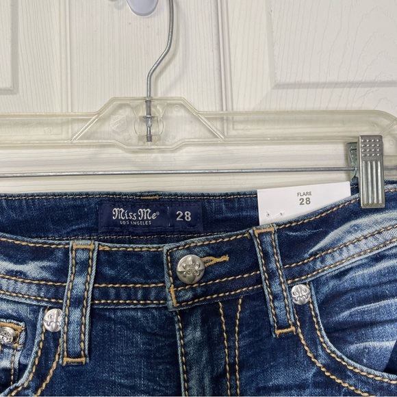 Miss Me Stars n Stripes High Rise
Flare Jeans - Picture 6 of 12